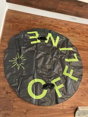 NWT Offline by Aerie large round adult pool float 4’
